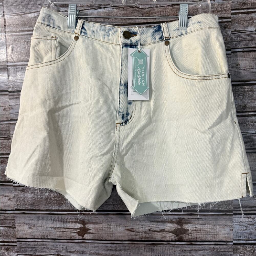 NWT SSCO southern Shirt Co NYM Denim Shorts Size Large LG super bleached